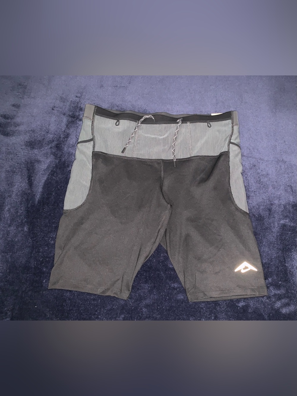 Nike Men's Dri-FIT ADV Lava Loops 1/2 Length Running Tights HJ4170-010 Sz: Large